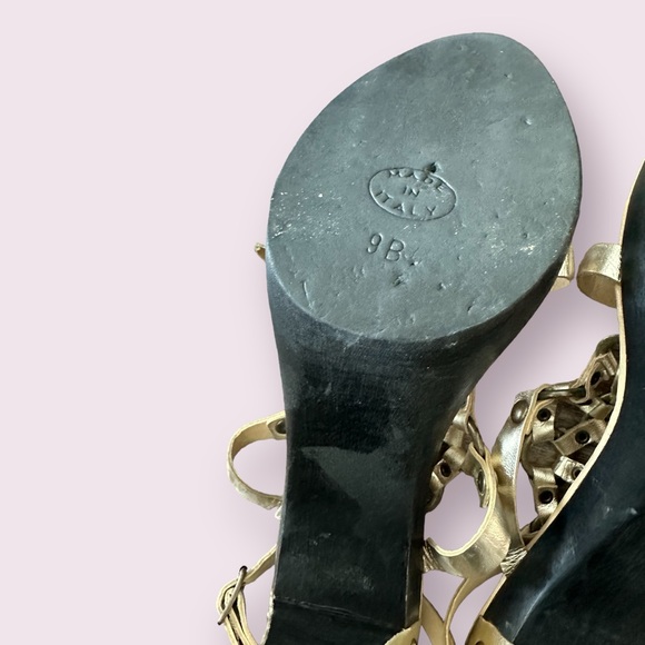 Women’s Michael Kors Made In Italy Leather Strappy Studded 4” Metallic Heels S 9 - Picture 12 of 14